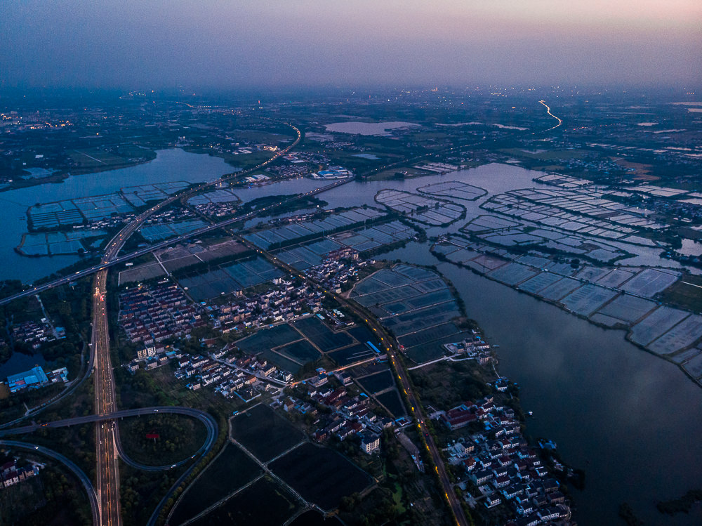 拍摄时间:2019年5月4日 拍摄地点:苏州市吴江区七都镇开弦弓村 文字