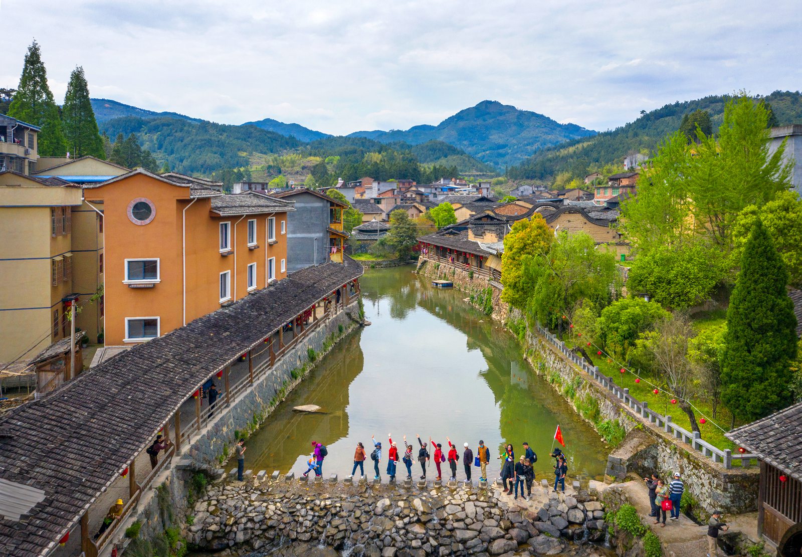 美丽乡村景—2020年4月摄于福建宁德.jpg